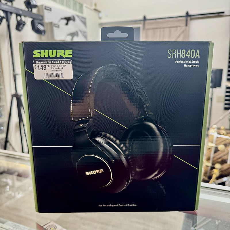 Shure SRH840A Professional Studio Headphones - Black  			
