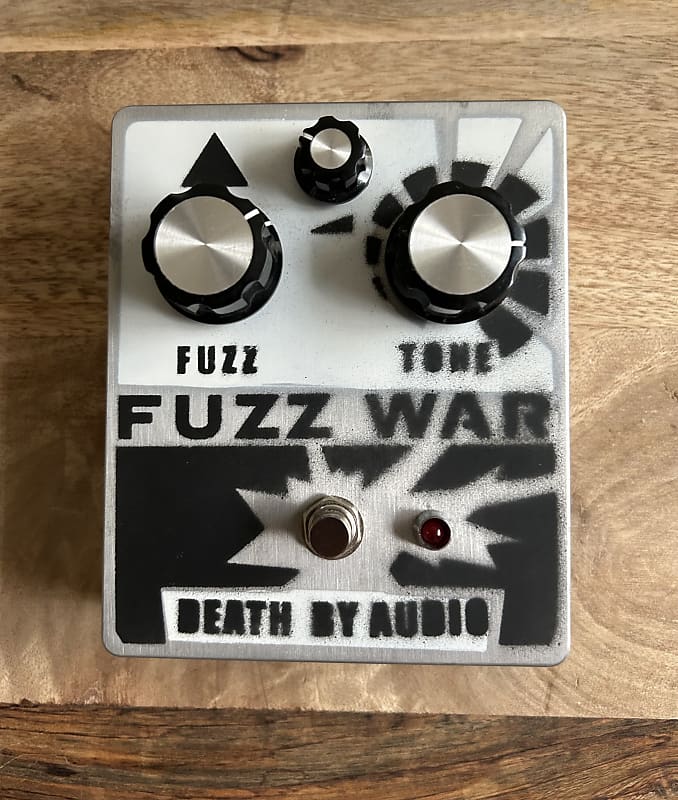 Death By Audio Fuzz War