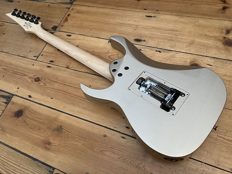 Ibanez RG350DXZ Electric Guitar Made in Indonesia 2015 Ibanez RG350DXZ Electric Guitar Made in Indonesia 2015