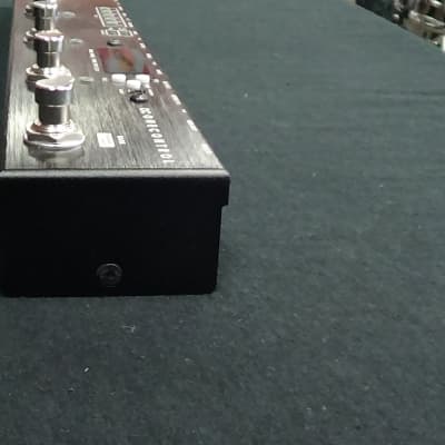 One Control Caiman Tail Loop Switcher | Reverb One Control Caiman Tail Loop Switcher | Reverb