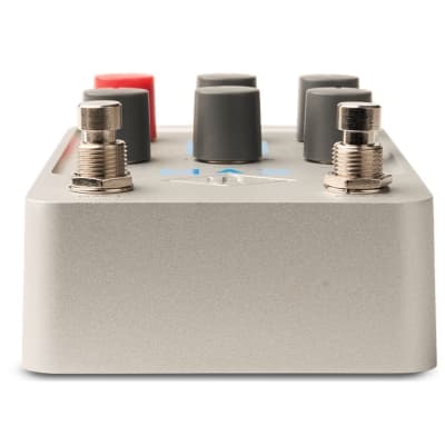 Universal Audio MAX Preamp and Dual Compressor image 3