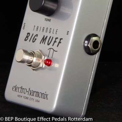 Electro-Harmonix Triangle Big Muff Pi | Reverb Canada