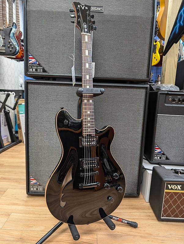 EVH SA-126 Standard 2025 - Piano Black image 1