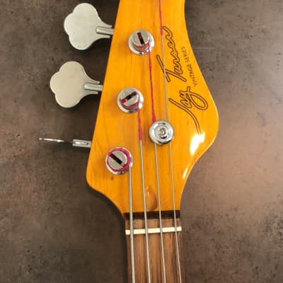 Jay Turser Vintage Series 4 String Bass Guitar (E.X.) image 5