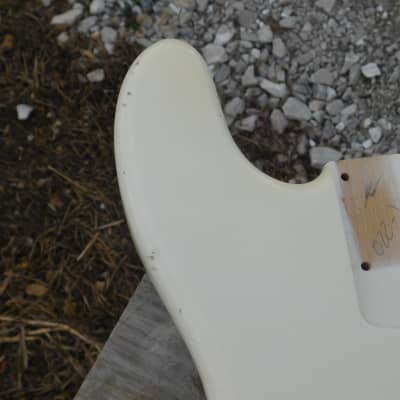 BloomDoom Nitro Lacquer Aged Relic Olympic White J-Style Bass Vintage Custom Guitar Body image 2