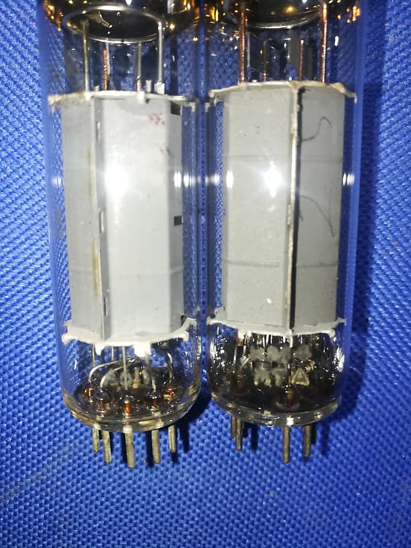 PAIR Philips Miniwatt El84 6BQ5 1960's, Code KM4, Holland