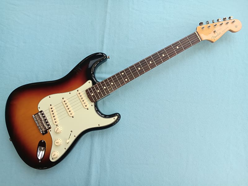 fender mexico classic 60s ストラトキャスター FenderClassic Series '60s Stratocaster -Burgundy Mist Metallic