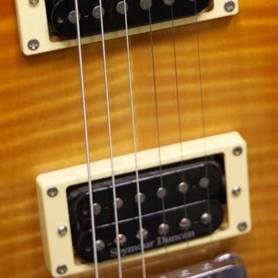 Yamaha AES620 electric guitar in honeyburst - made in Korea