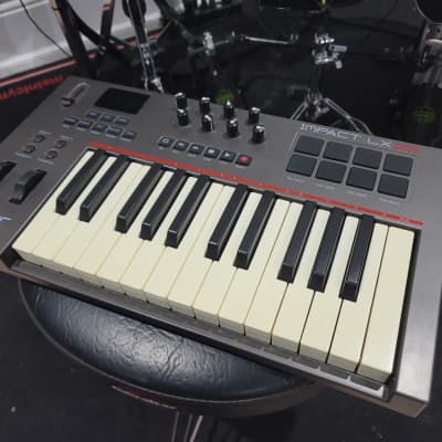 Nektar Impact GX61 MIDI Keyboard (Phoenix, AZ) | Reverb