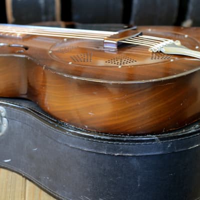 Clean 14 fret 1938 National Duolian in great shape, all original with recent neck reset & case image 10