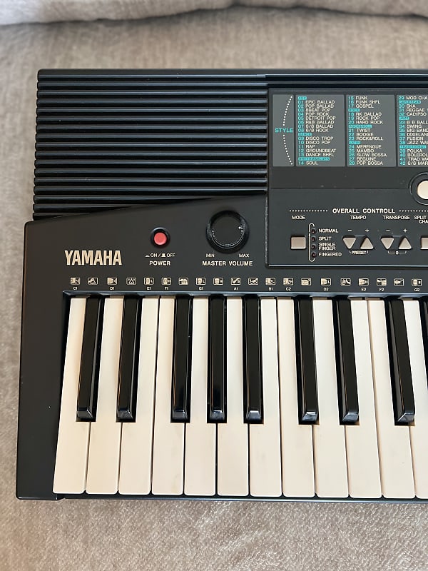 Yamaha PSR-215 | Reverb