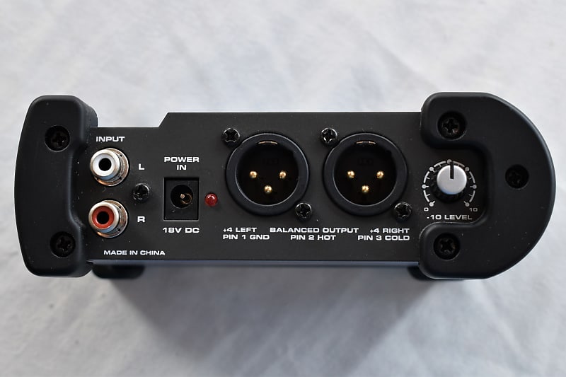 Samson S Convert –10dBV / +4 dBu Line Level Converter Box