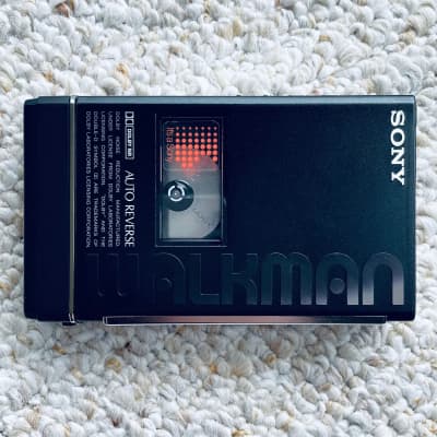 SUPER RARE] Sony WM-103 Walkman Cassette Player, Excellent to NM