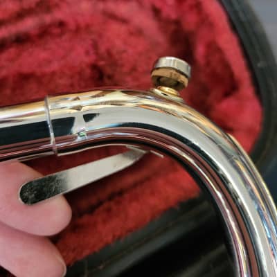 Yamaha YSL-354 Standard Trombone 2010s - Lacquered Brass image 7
