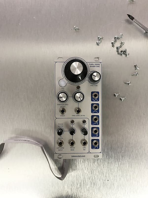 Dannysound EN129 Thru-Zero Oscillator - Perfect Circuit