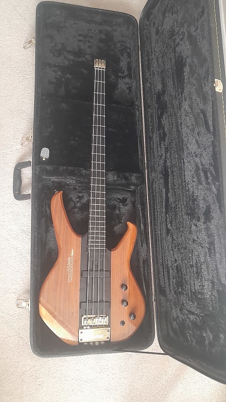 Washburn Status 1000 Headless bass | Reverb