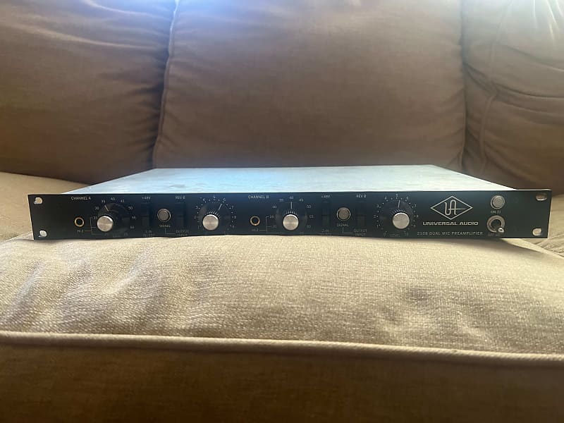 Universal Audio 2108 Dual Pre Amp / Legendary Vintage 1176 | Reverb