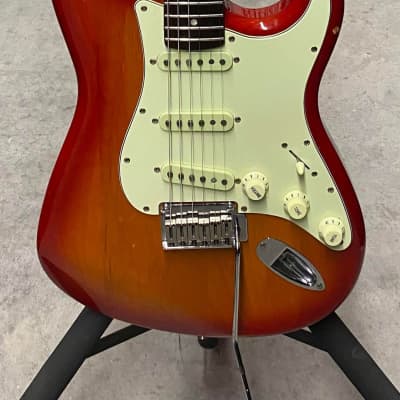 Squier Standard Stratocaster 2001 - 2018 | Reverb