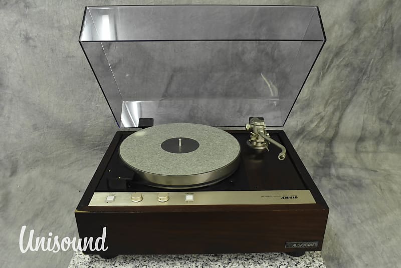 Audiocraft AR-110 Mechanical floating turntable W/AC-3000 Silver  tonearm-Very good Condition