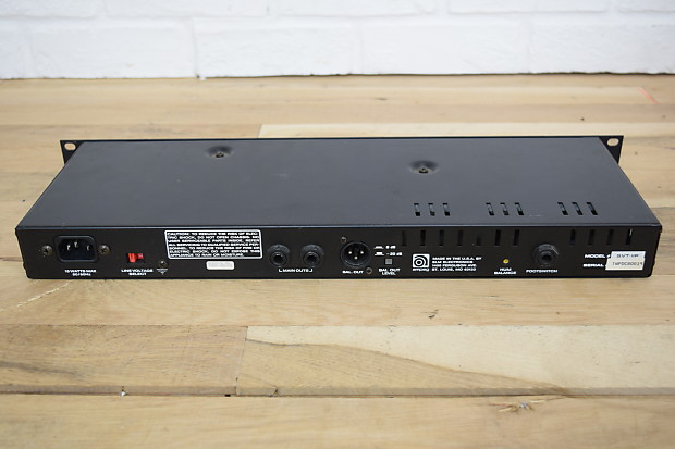 ベース Ampeg / SVT-2PRO Ampeg SVT 2 Pro Amplifier | REVIEW - Guitar Interactive Magazine