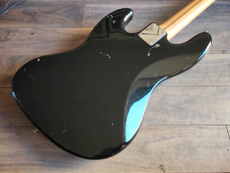 Fender Squier Jazz Bass ブラック　[即購入可能] Amazon | Squier by Fender エレキベース Classic Vibe '70s