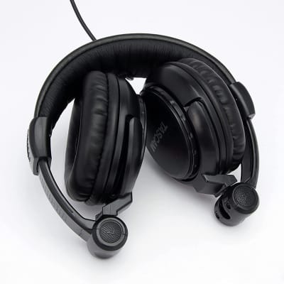 Tascam TH-02 Closed Back Studio Headphones, Black image 4