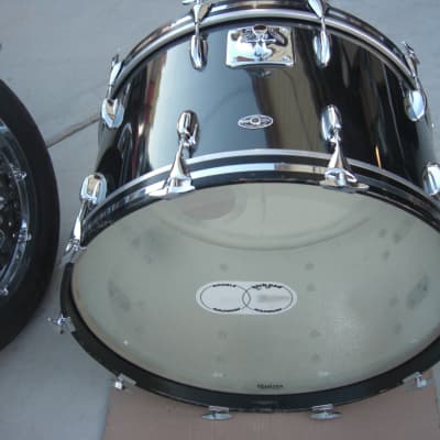 Slingerland 5 ply Bass Drum 24X14 BLACK CHROME from the 1970s Great Condition! image 22