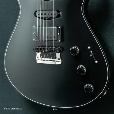 Knaggs Guitars - Influence Kenai - Black - HSS image 4