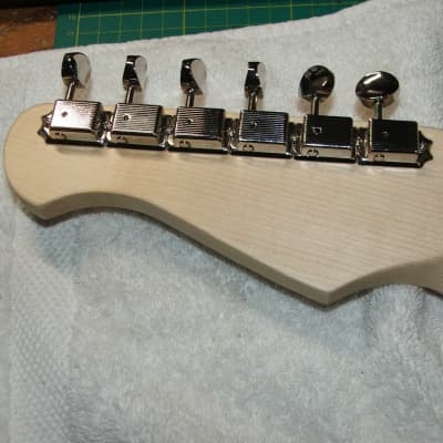 Loaded guitar neck......vintage tuners....22 frets...unplayed.....#19 image 2