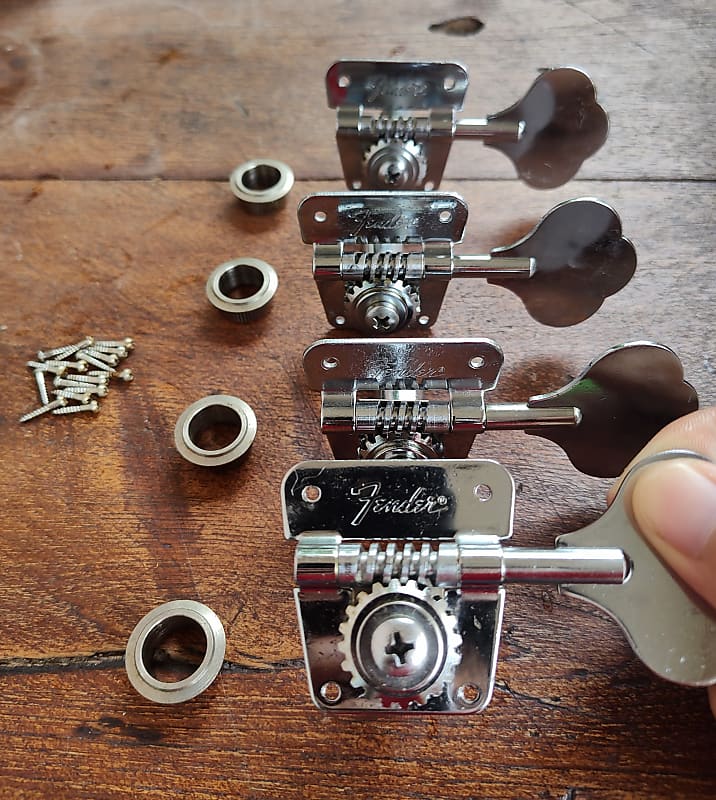 Fender P bass, Jazz bass tuning head 1970's Chrome Reverb