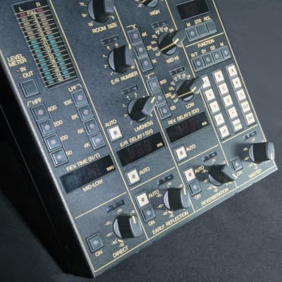 Yamaha REV-1 Professional Digital Reverberator with RCR-1 Remote Control image 9