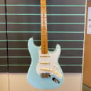 Fender Vintera 50’s Stratocaster - Sonic Blue