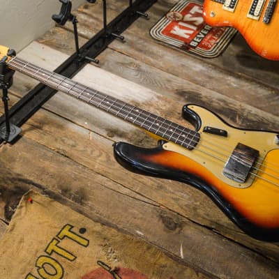 Fender Custom Shop '59 Precision Bass Journeyman Relic - 3-Color Sunburst image 15