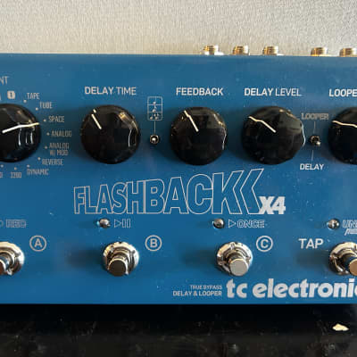 【ガスリー サイン入り！】TC Electronic FLASHBACK X4 TC Electronic | Product | FLASHBACK X4 DELAY