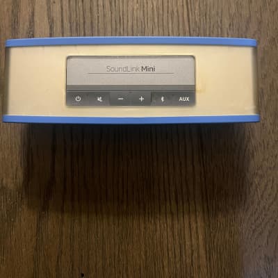 Bose SoundLink mini II with extra image 3