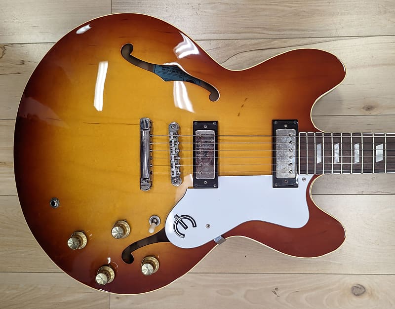 Epiphone Elitist 1966 Custom Riviera 2000 - Honey Burst