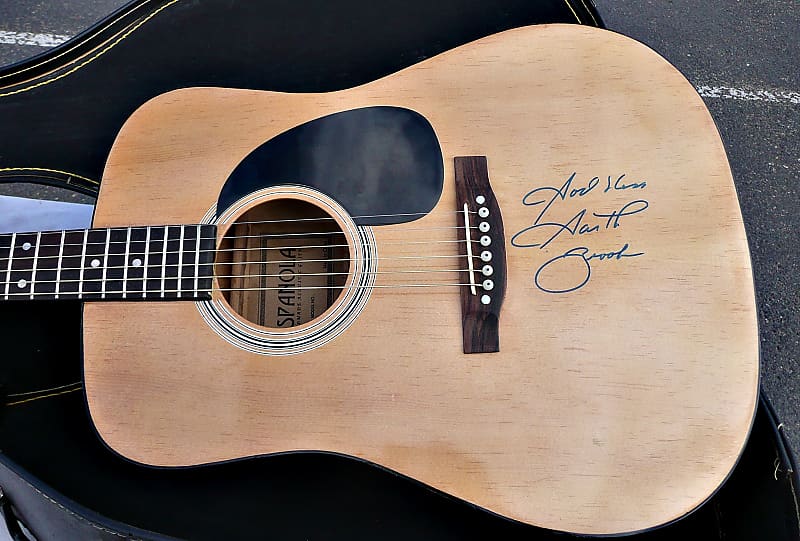 Garth Brooks Autographed Acoustic Guitar - Signed ESPANOLA Acoustic Guitar By Garth Brooks Comes with Certificate Of Authenticity,(COA), Picture and Case - Excellent Condition image 1