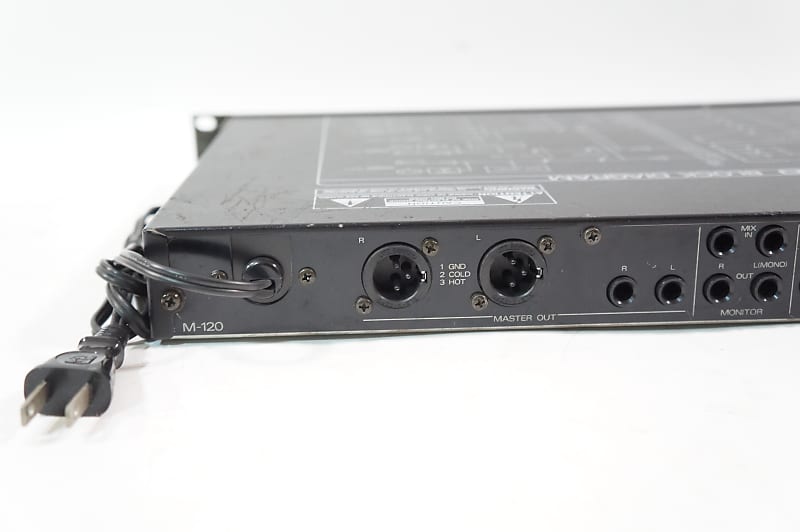 Roland ローランド M-120 ラインミキサー 12ch ラックマウント Roland M-120 12-Channel Rackmount Line Mixer – Compact