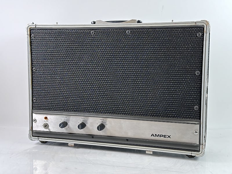 Ampex AA620 Suitcase Amp Rugged USA Made Solid State 1960s  			