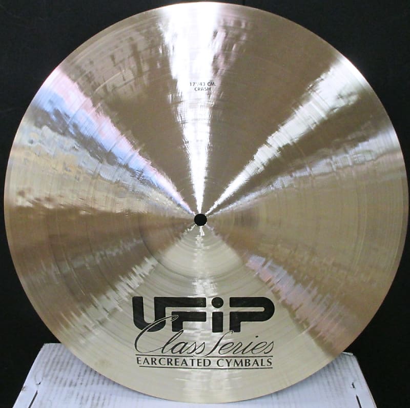 UFIP Class Series 17" Medium Crash Cymbal image 1