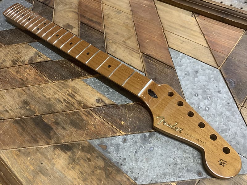 Fender® Gen Roasted Maple Stratocaster® Neck, 21 Narrow Tall Frets, 9.5