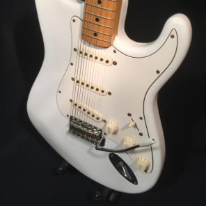 Fender 67 Reissue Stratocaster STB-67 1995 White - Rare