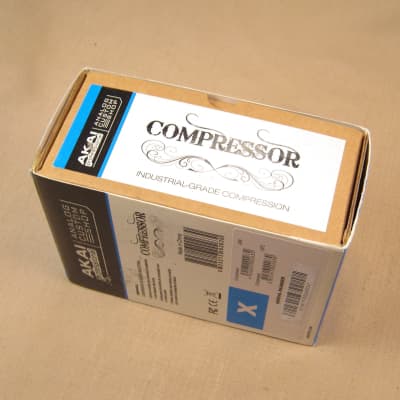 Akai Professional Analog Custom Shop Compressor Guitar Effects Pedal image 2