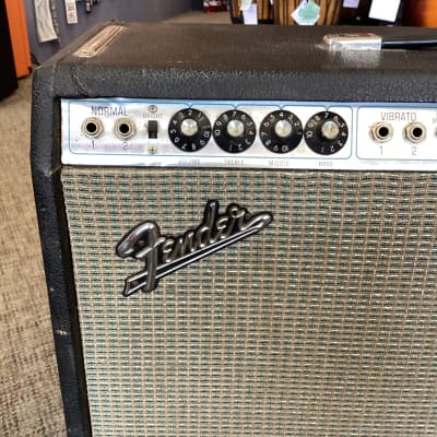 Fender Twin Reverb 2-Channel 100-Watt 2x12