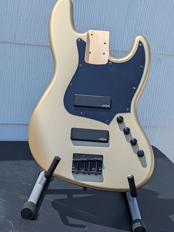 Squier Contemporary Active Jazz Bass HH | Reverb