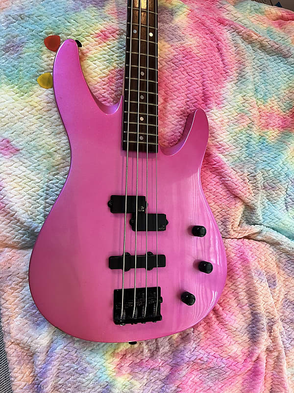 Peavey B-Ninety - Pink | Reverb