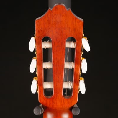 Yamaha CG162S Classical Guitar, Spruce Top image 6
