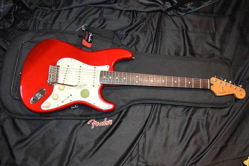 Fender Powerhouse Deluxe Stratocaster Candy Apple Red Low Noise Booster Wired image 1