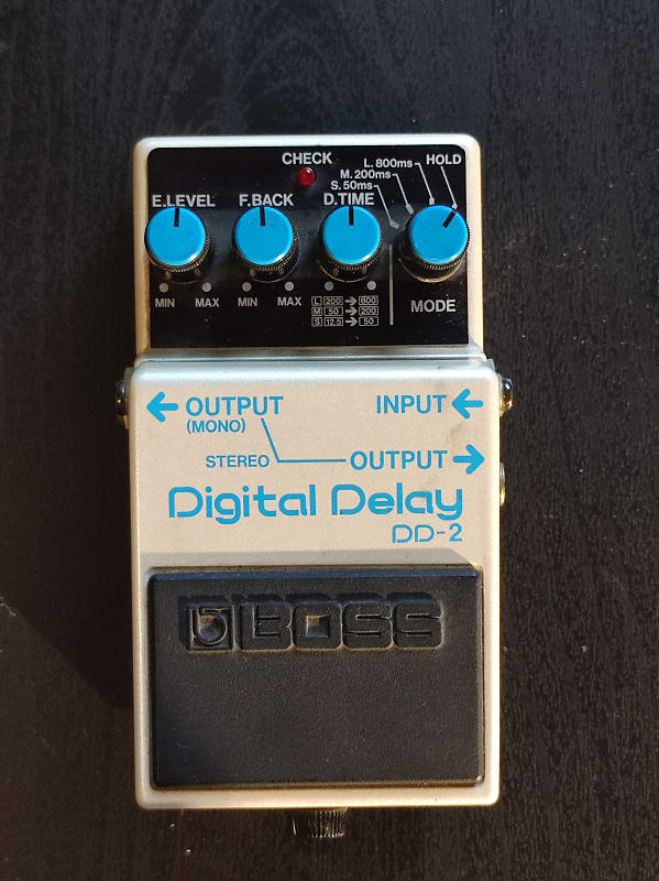 Absolute Rarity! Boss DD-2 Digital Delay (Blue Label) 1983 - 1986 - White -  Original powersupply (Europlug)