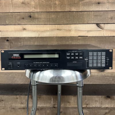 Yamaha TX802 FM Tone Generator